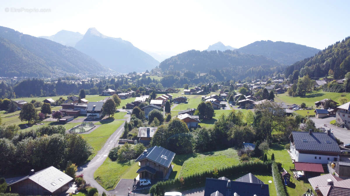 Terrain à ESSERT-ROMAND