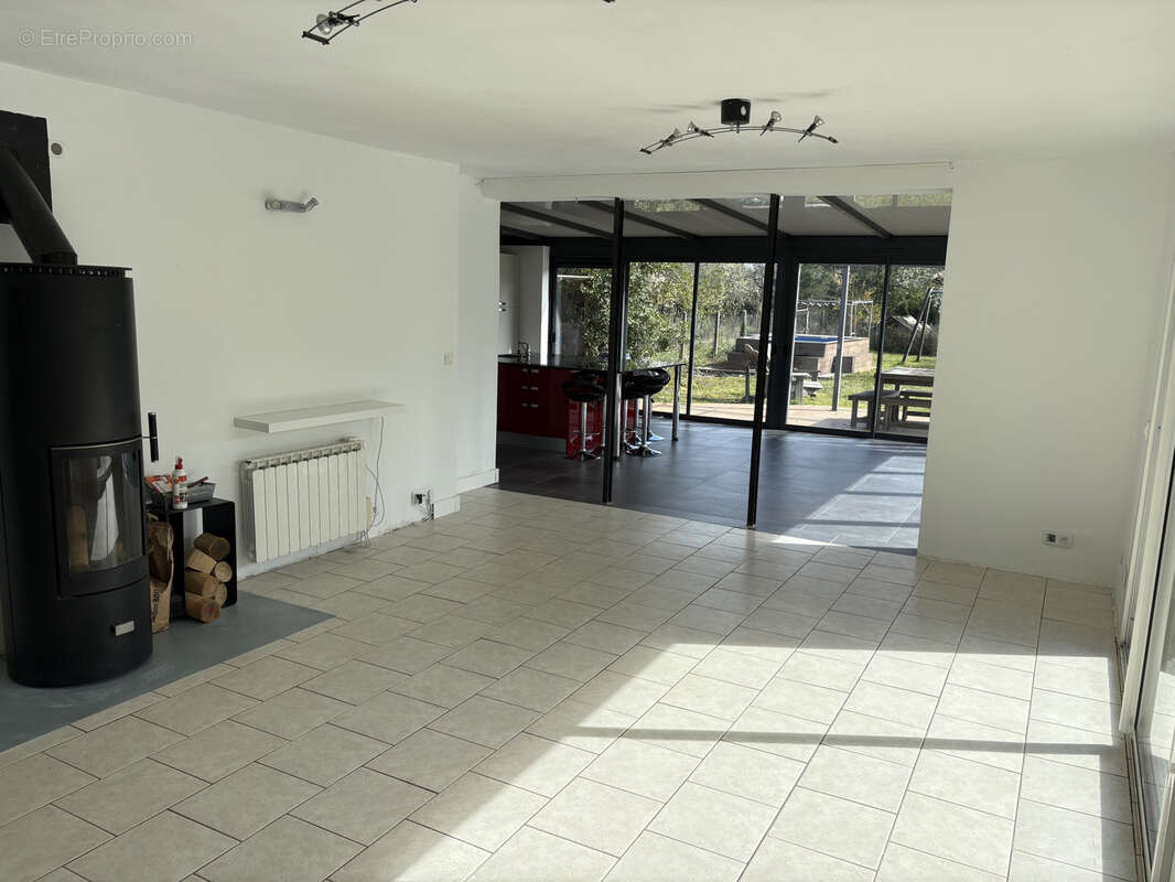 Maison à ROCHECORBON