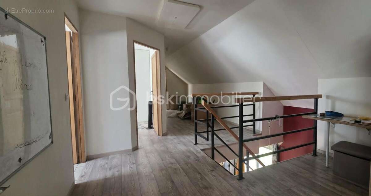 Maison familiale 5 chambres, véranda et grand jardin – Chevannes (45) - photo 11