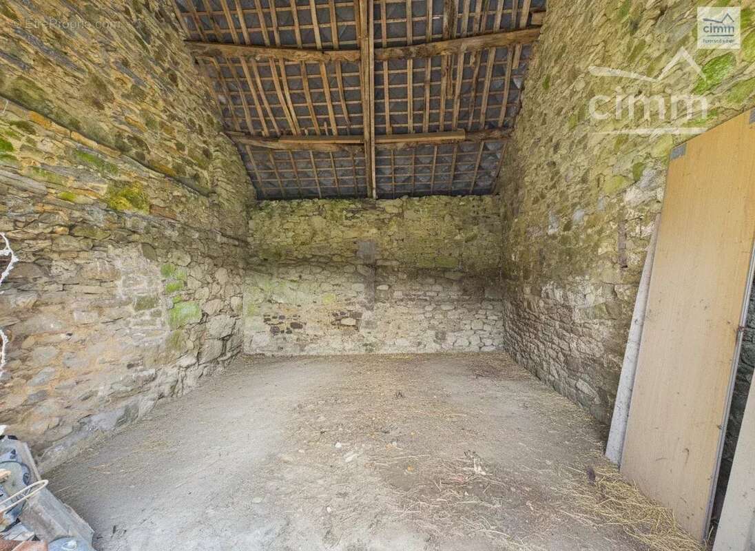 Maison à BRUC-SUR-AFF