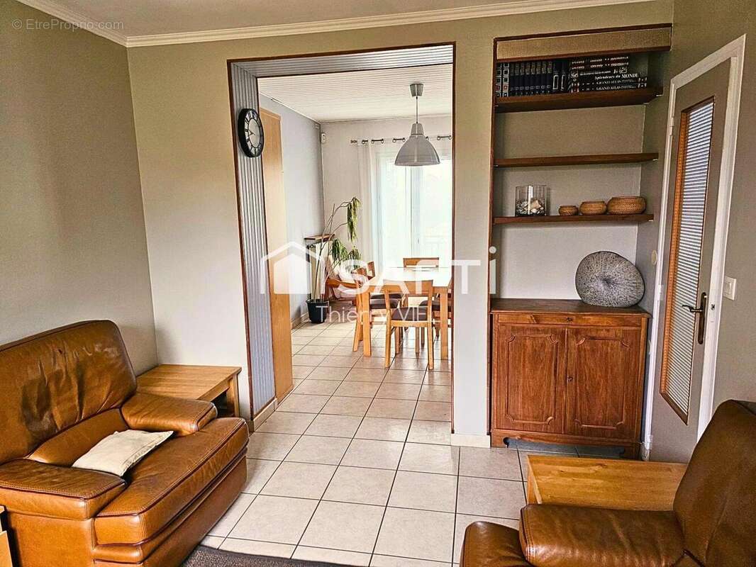 Photo 2 - Maison à GAGNY