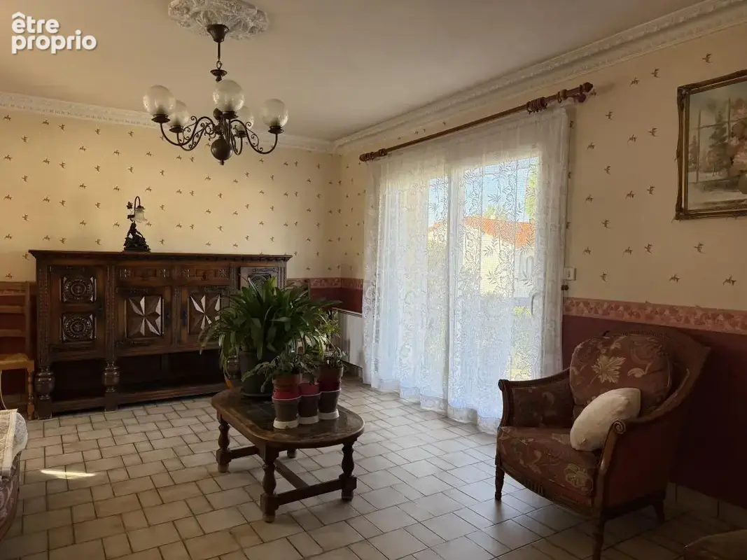 Maison 5 pièces 114 m² à vendre à La Jubaudiere (49510) - photo 5