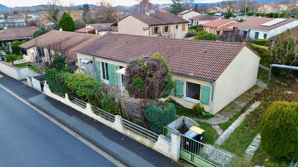 Maison à COURNON-D'AUVERGNE