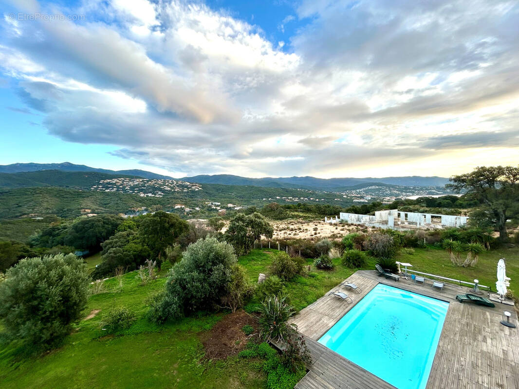 Maison à GROSSETO-PRUGNA