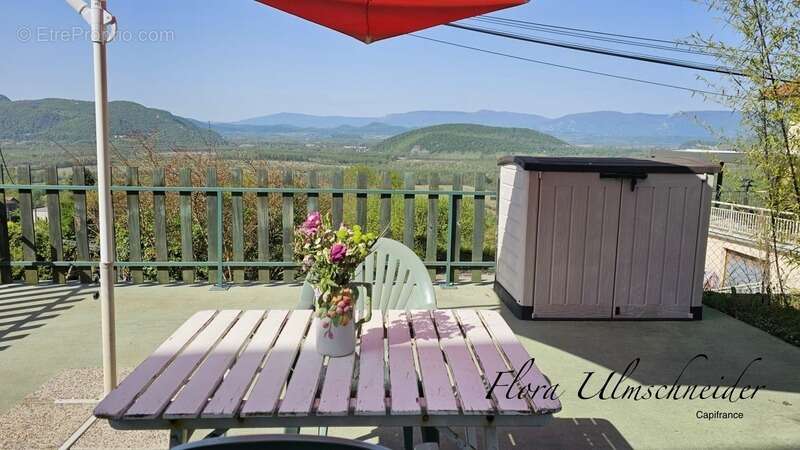 Maison à CHINDRIEUX