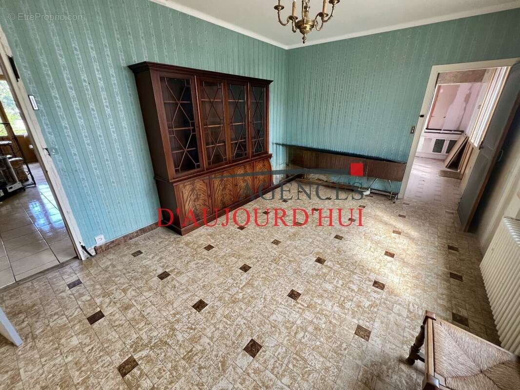 Maison à VILLERS-BOCAGE