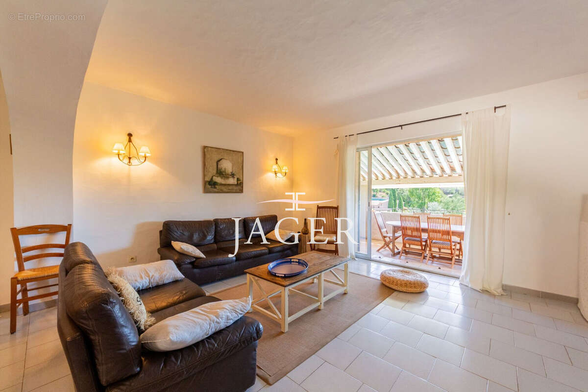 Maison 166 m² à Sainte-Maxime  - photo 3