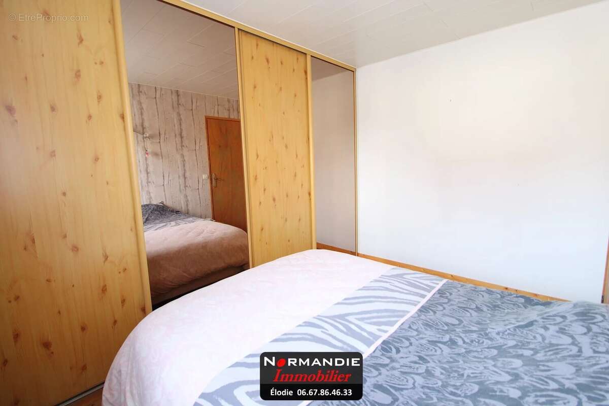 Maison à PETIT-COURONNE