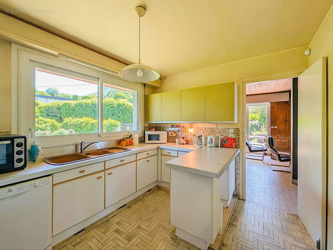 Maison d'architecte avec vue sur le lac à Pugny-Chatenod - photo 6