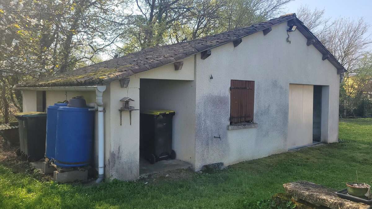 Maison à RUFFEC