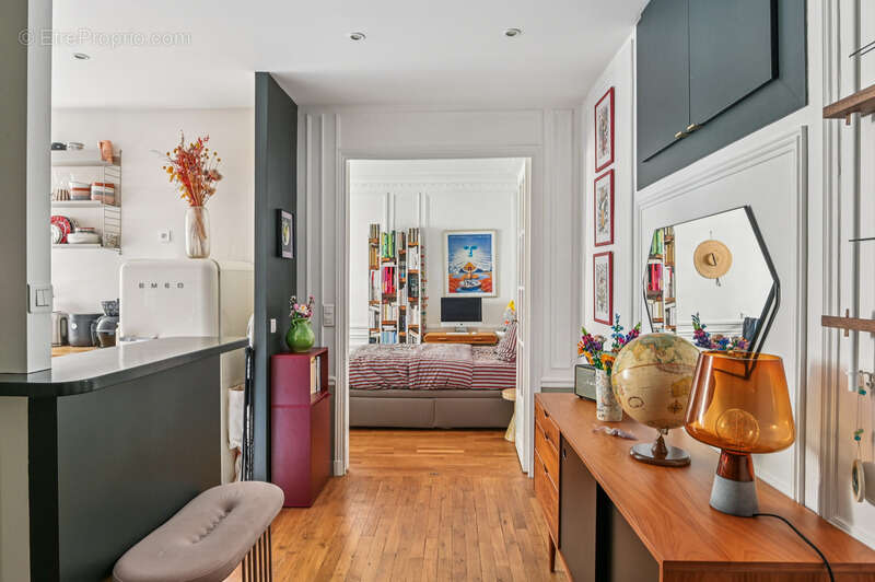 Appartement à PARIS-17E