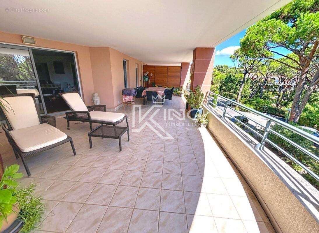 Appartement à SAINT-RAPHAEL