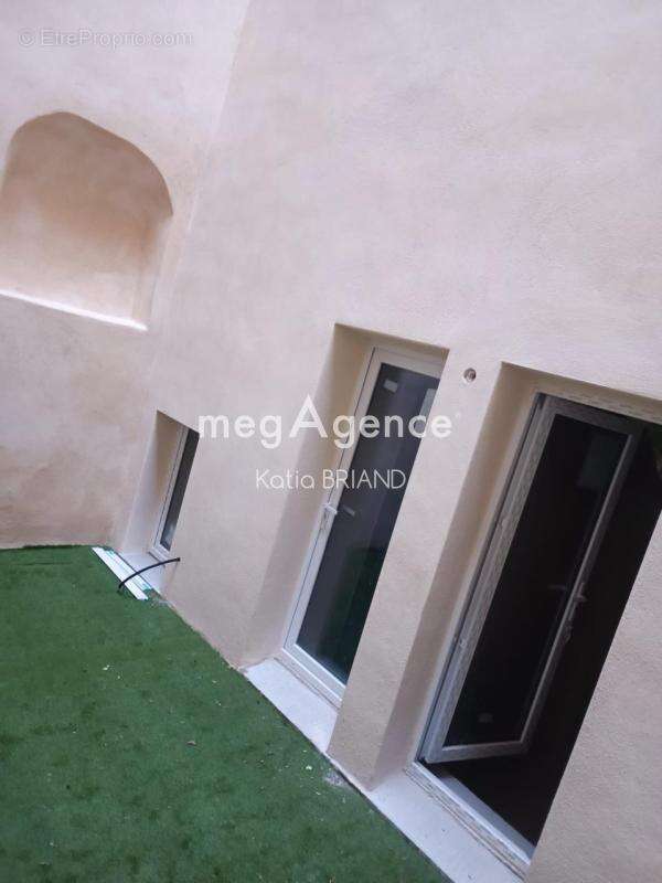 APPARTEMENT T 2 avec une cour privée proche gare - photo 4