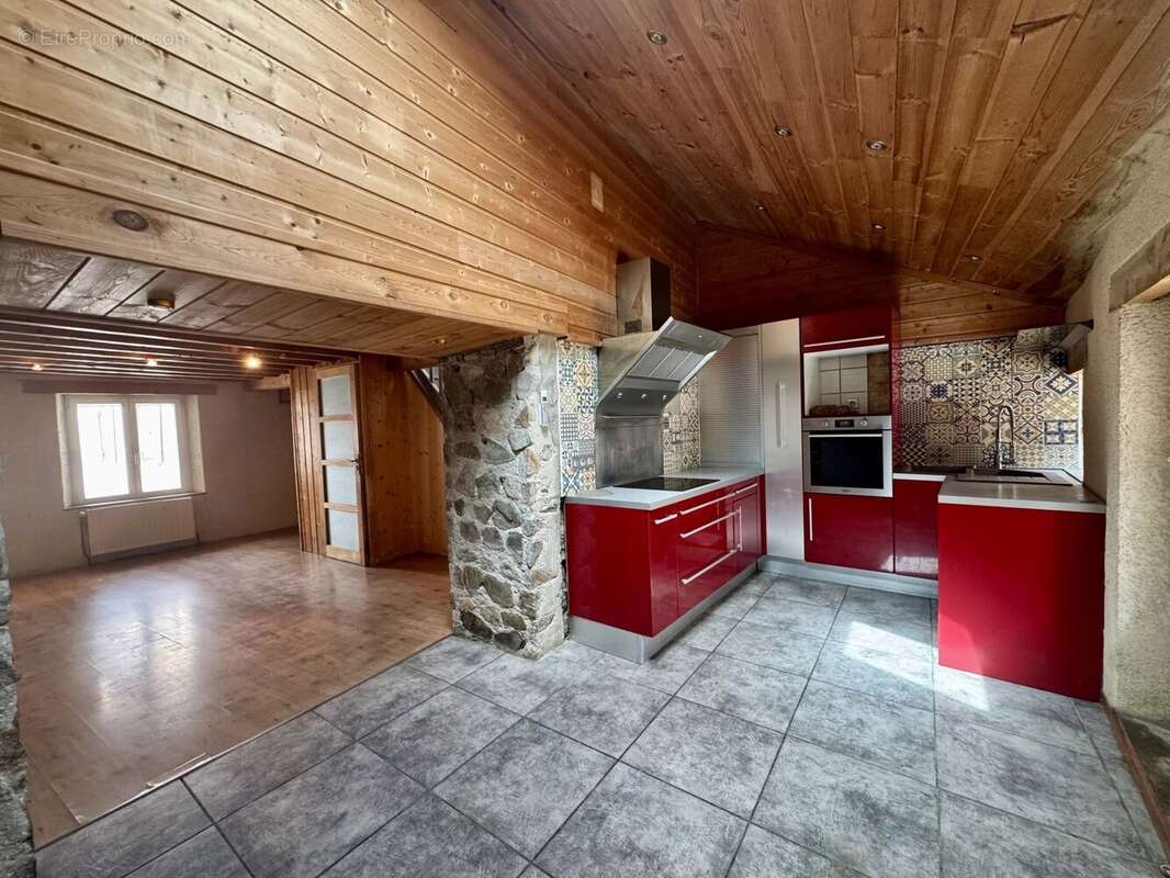 Maison à FORMIGUERES