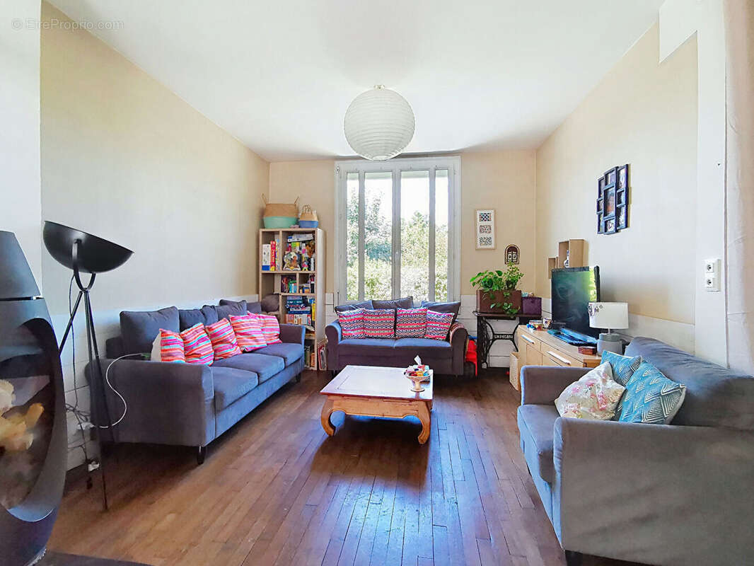 Maison à MALICORNE-SUR-SARTHE