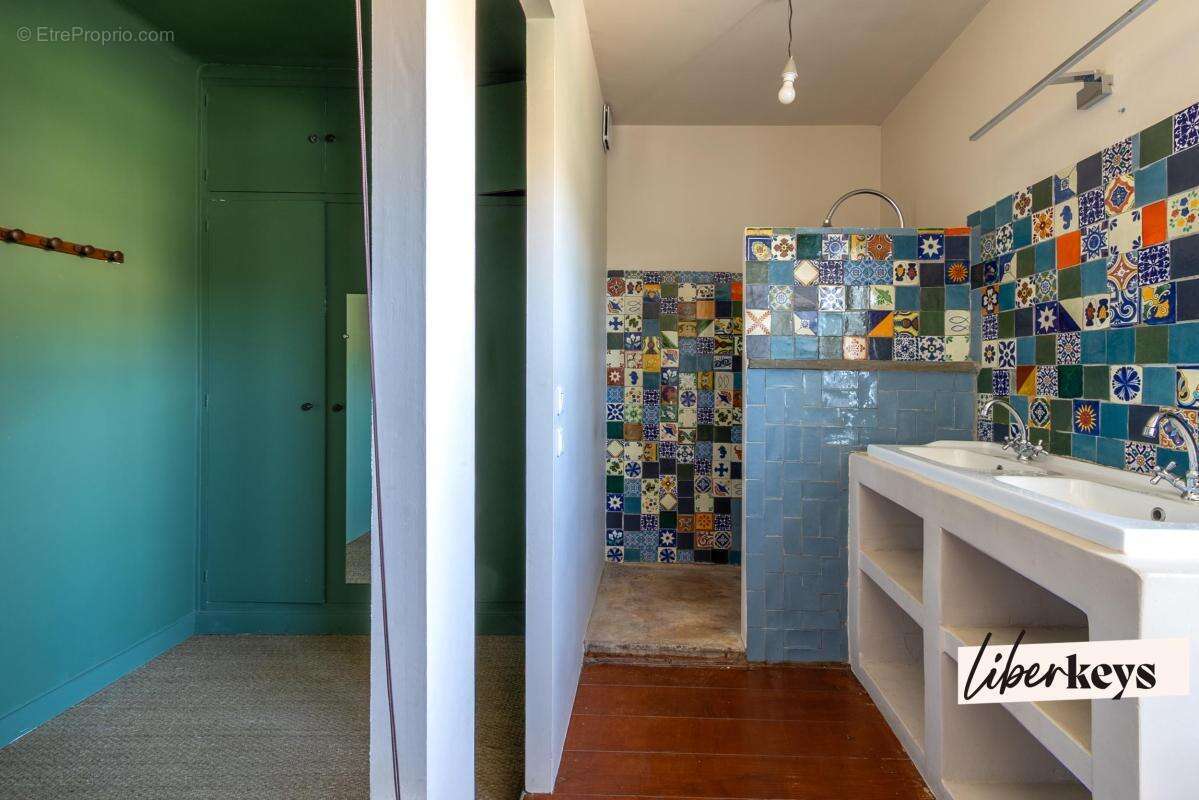 Appartement duplex à l'esprit maison avec terrasse de 40 m² et studio indépendant – Hyères Godillot - photo 10