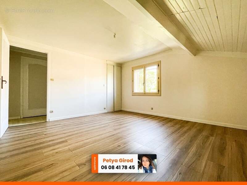Maison à vendre  PIERRECLOS (71) - photo 5