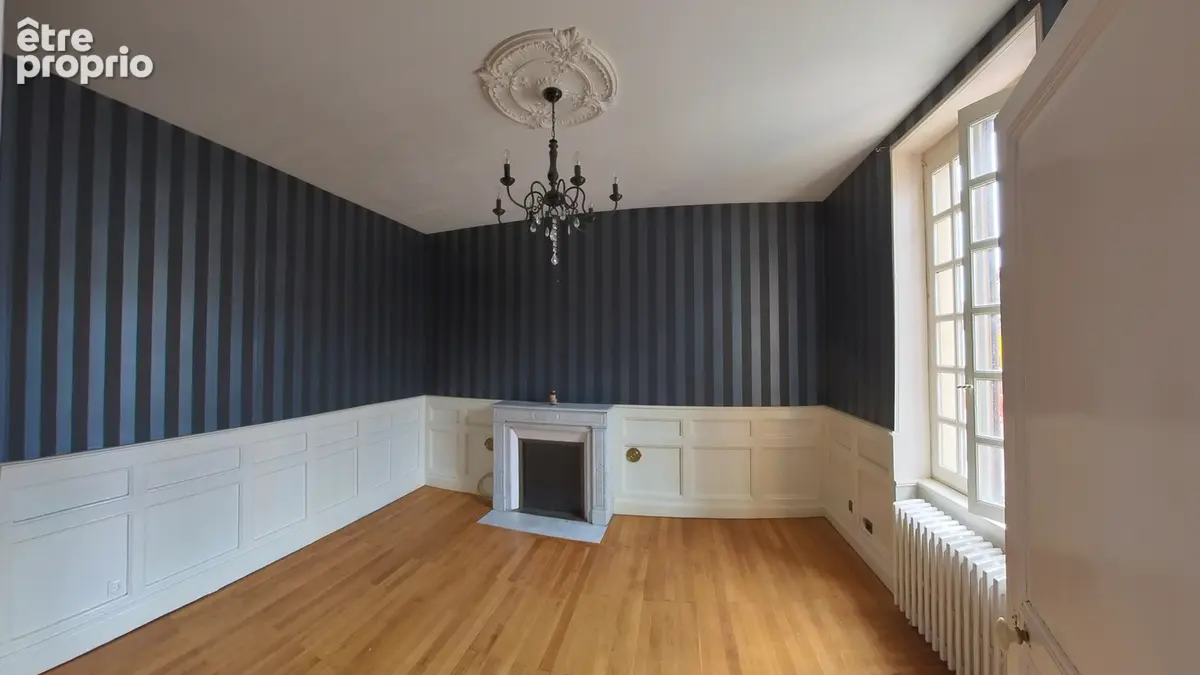 Maison 6 pièces 180 m² à vendre à Commentry (03600) - photo 6