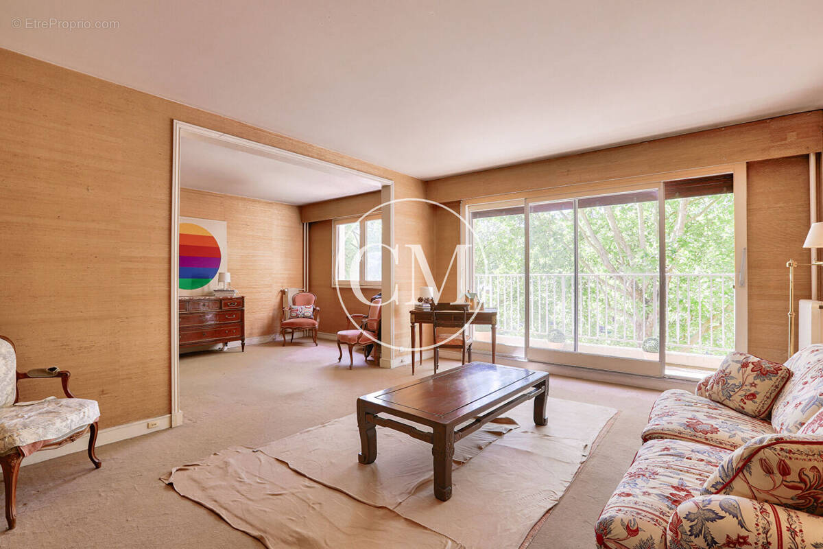 Appartement à VERSAILLES