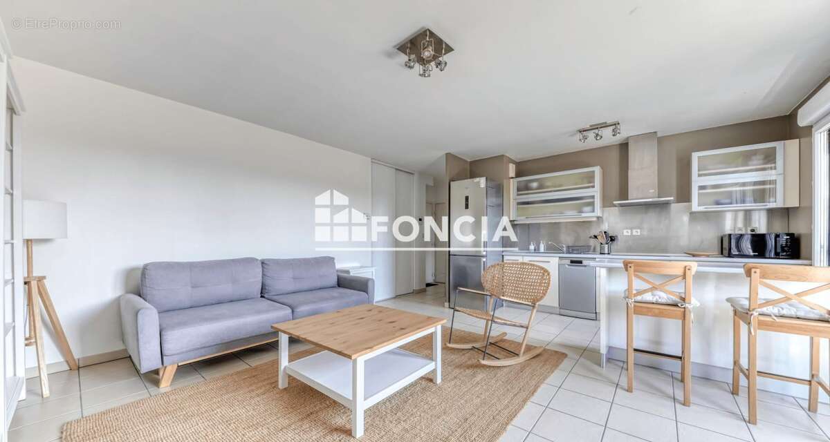 Appartement à VAULX-EN-VELIN