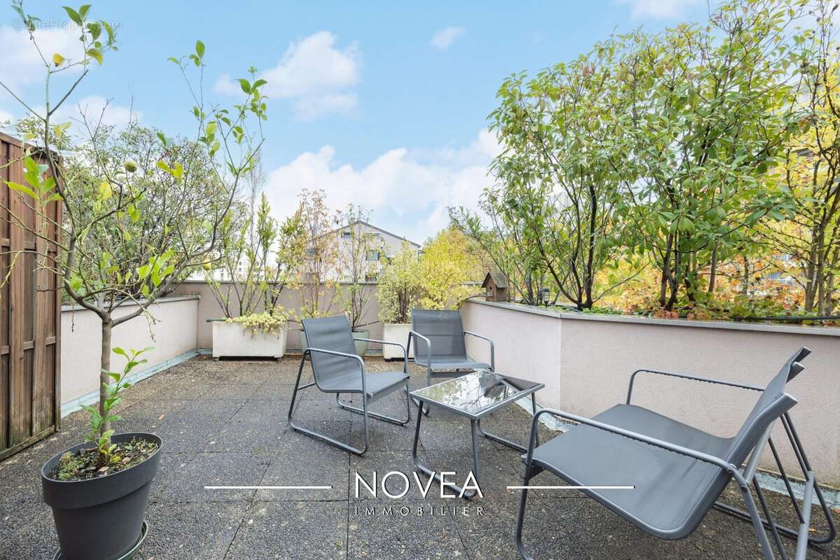 Appartement à LYON-7E