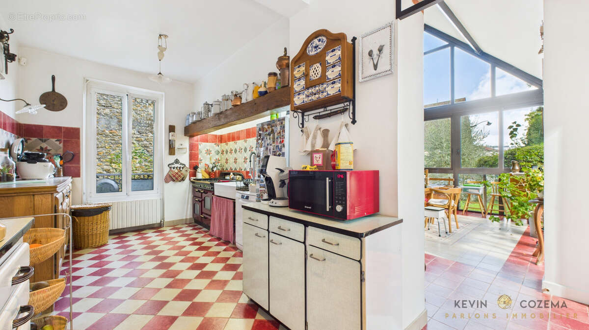 Maison à CORBEIL-ESSONNES