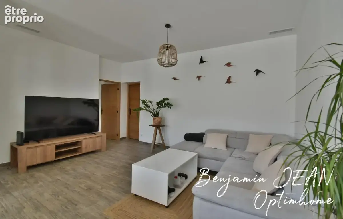 Maison récente de plain-pied avec piscine et garage à Sérignan - photo 11