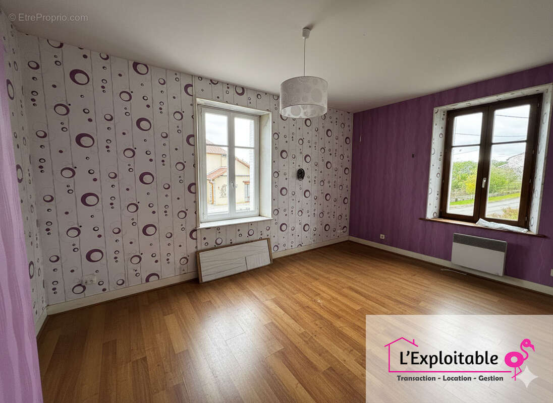 Maison à AMBIEVILLERS