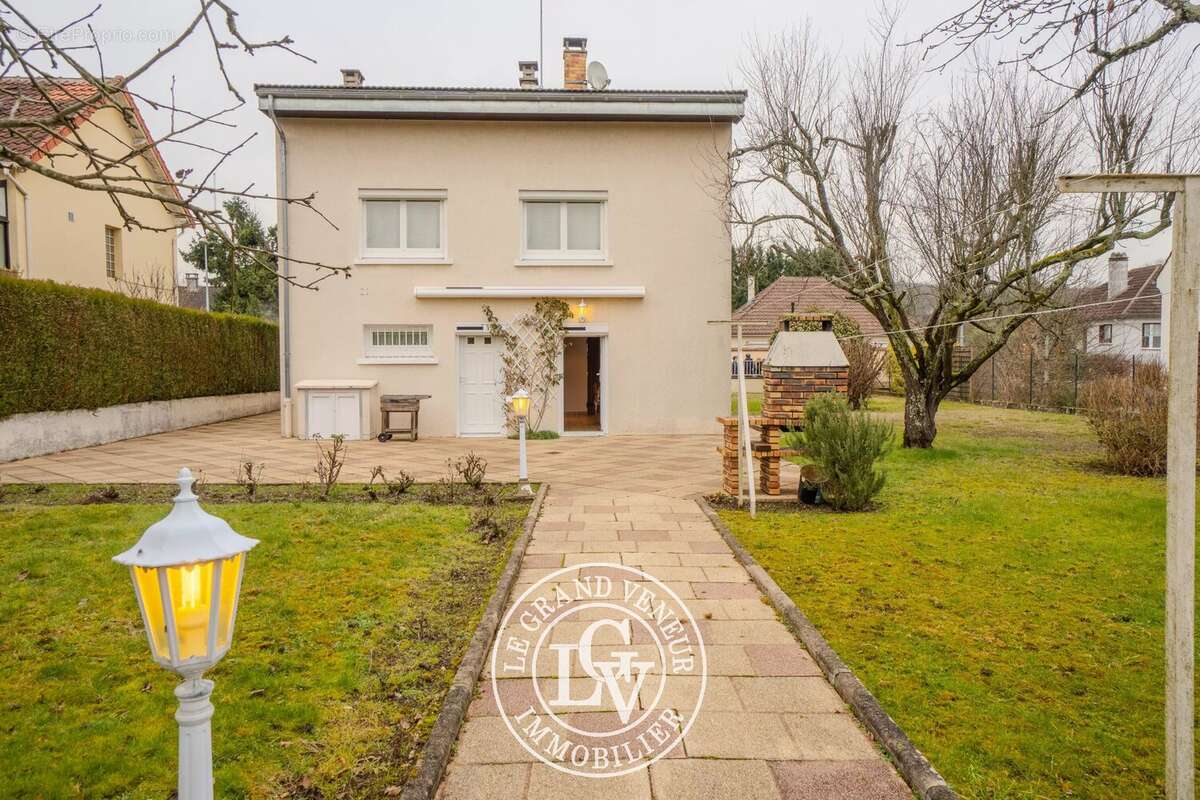 Maison à BOISSISE-LE-ROI