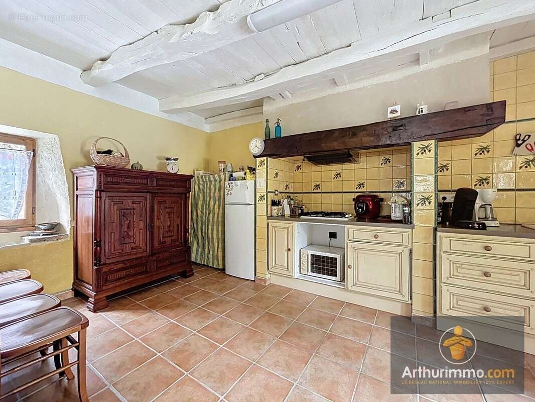 Maison à LE BUISSON-DE-CADOUIN