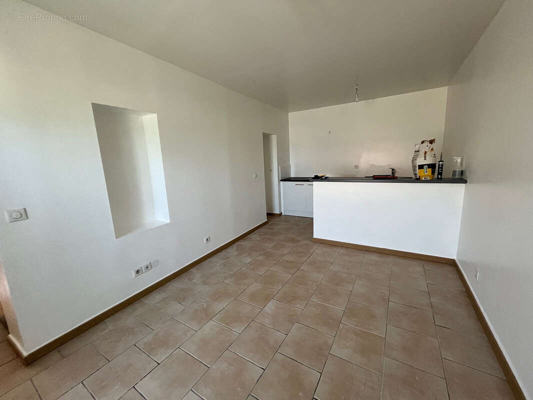 Appartement à EPONE