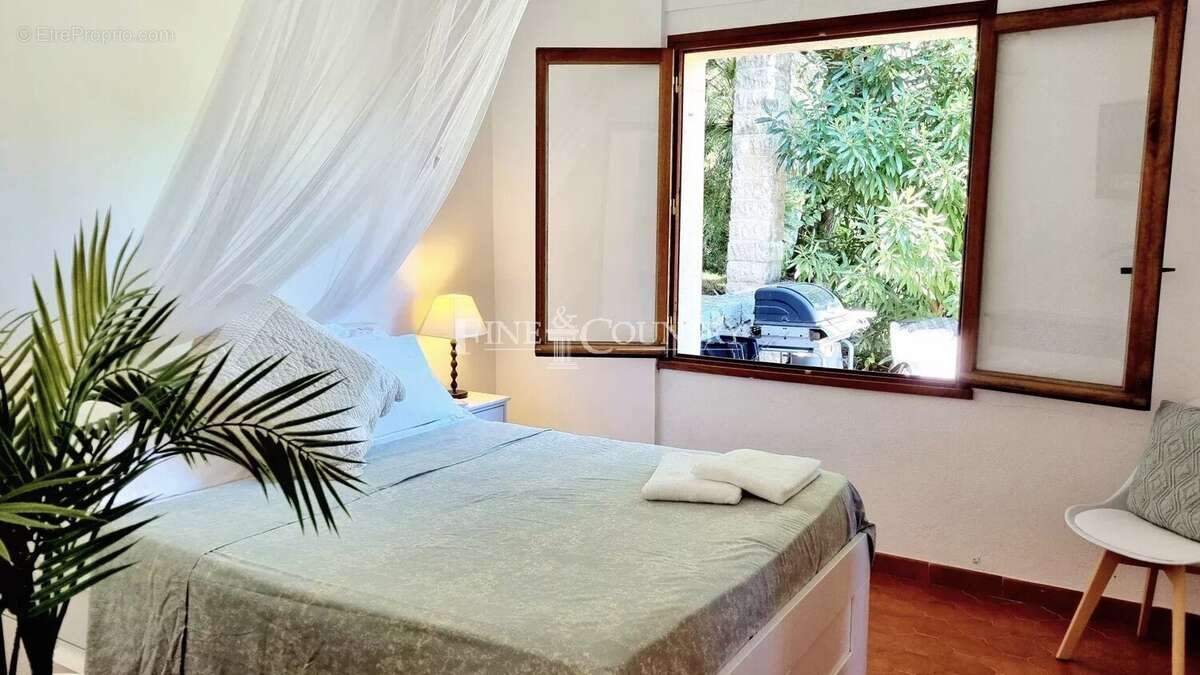 Maison à MONTAUROUX