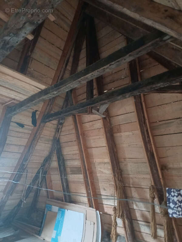 Maison à MONCEAUX-SUR-DORDOGNE