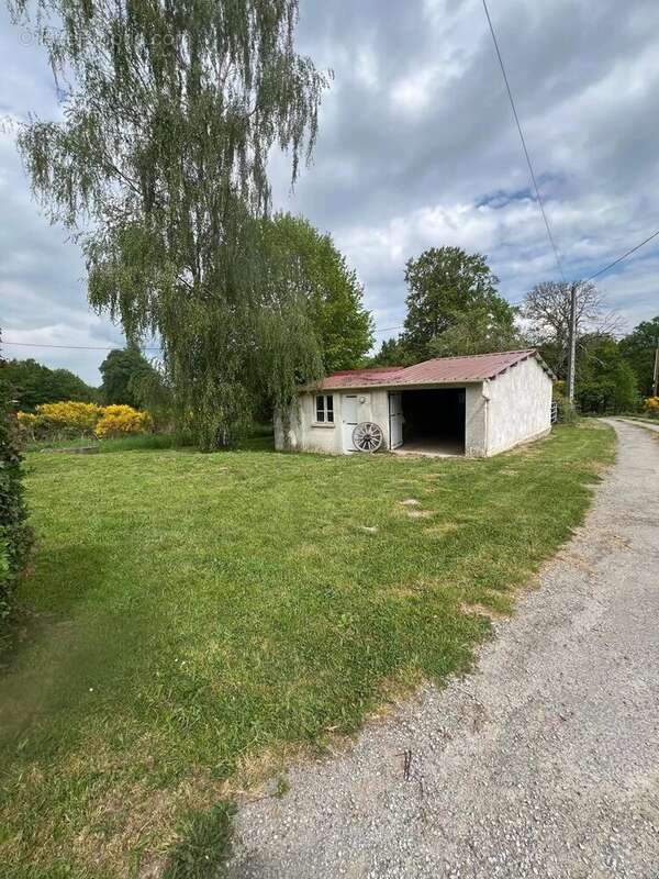 Maison à AUZANCES