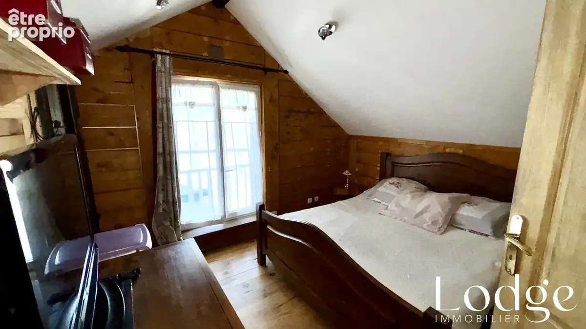 Appartement 3 pièces 82 m² à vendre à Saint-Martin-De-Queyrieres (05120) - photo 7