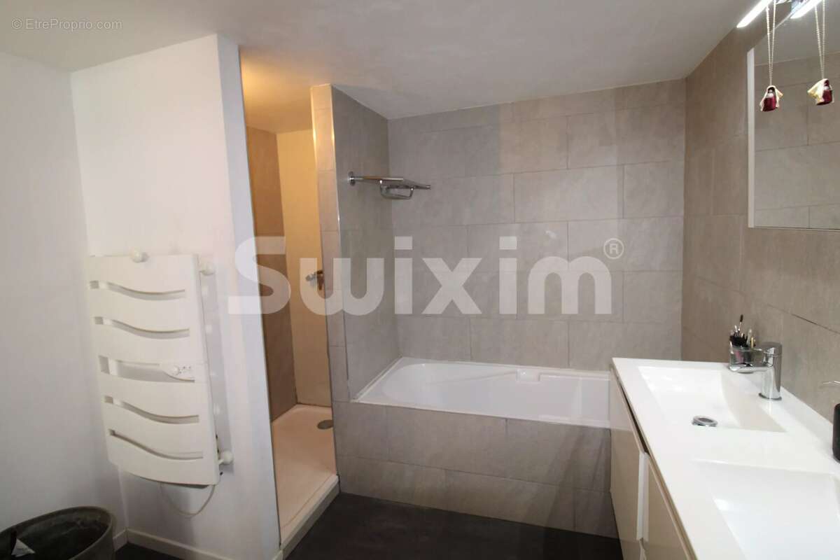 T5 Duplex en centre ville d'Aix Les Bains - photo 8