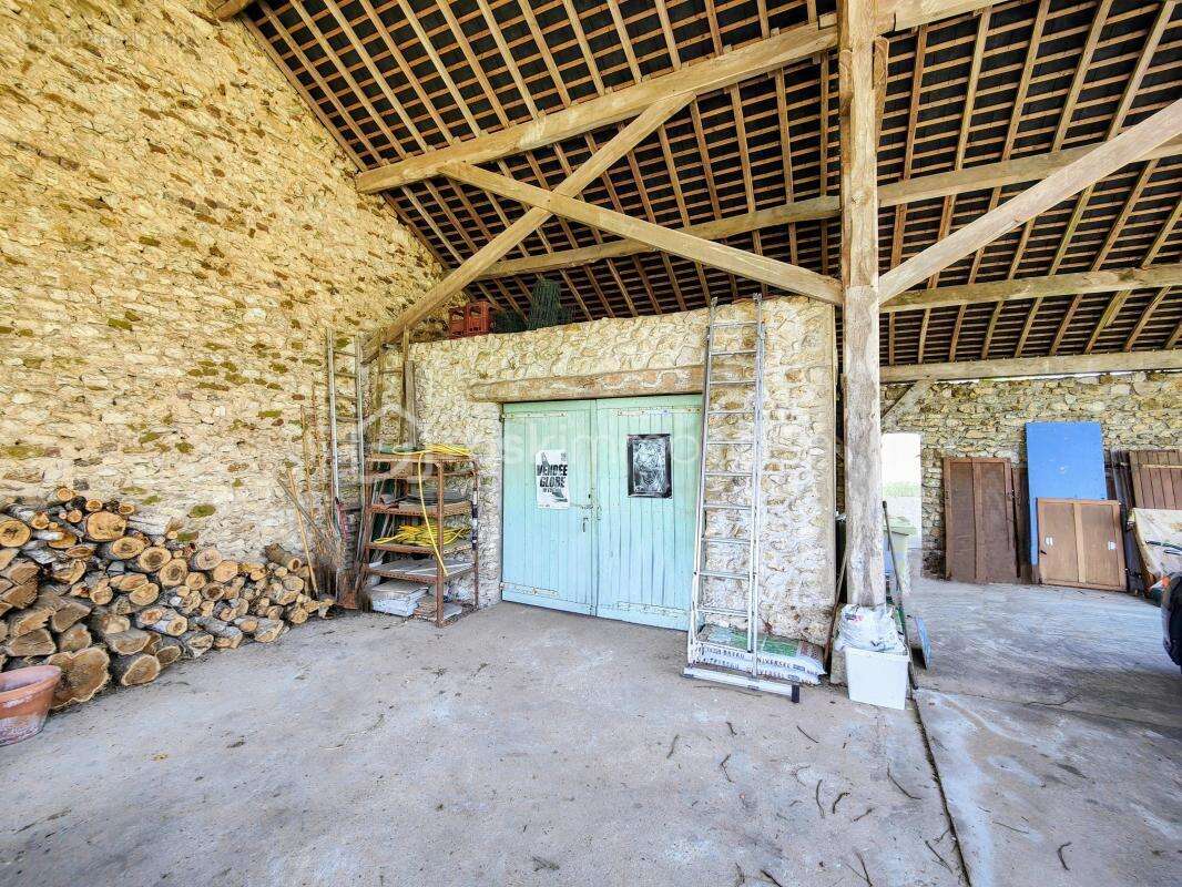 Maison à LONGNES