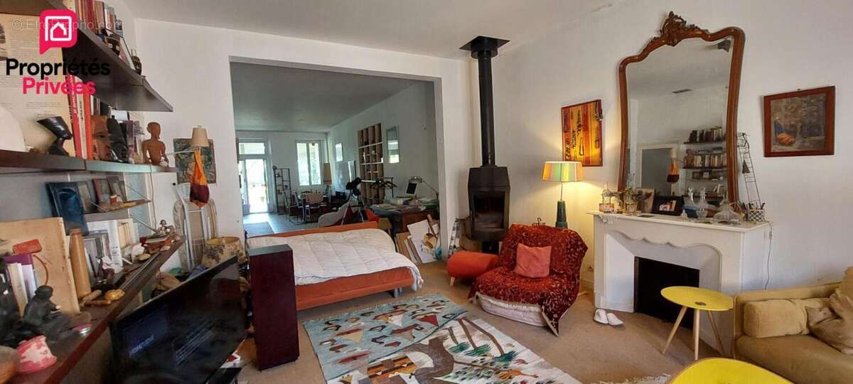 Maison  de caractère  de 185 m²  au coeur du Mas d'Agenais - volumes rares, 2 suites parentales et garage - photo 3