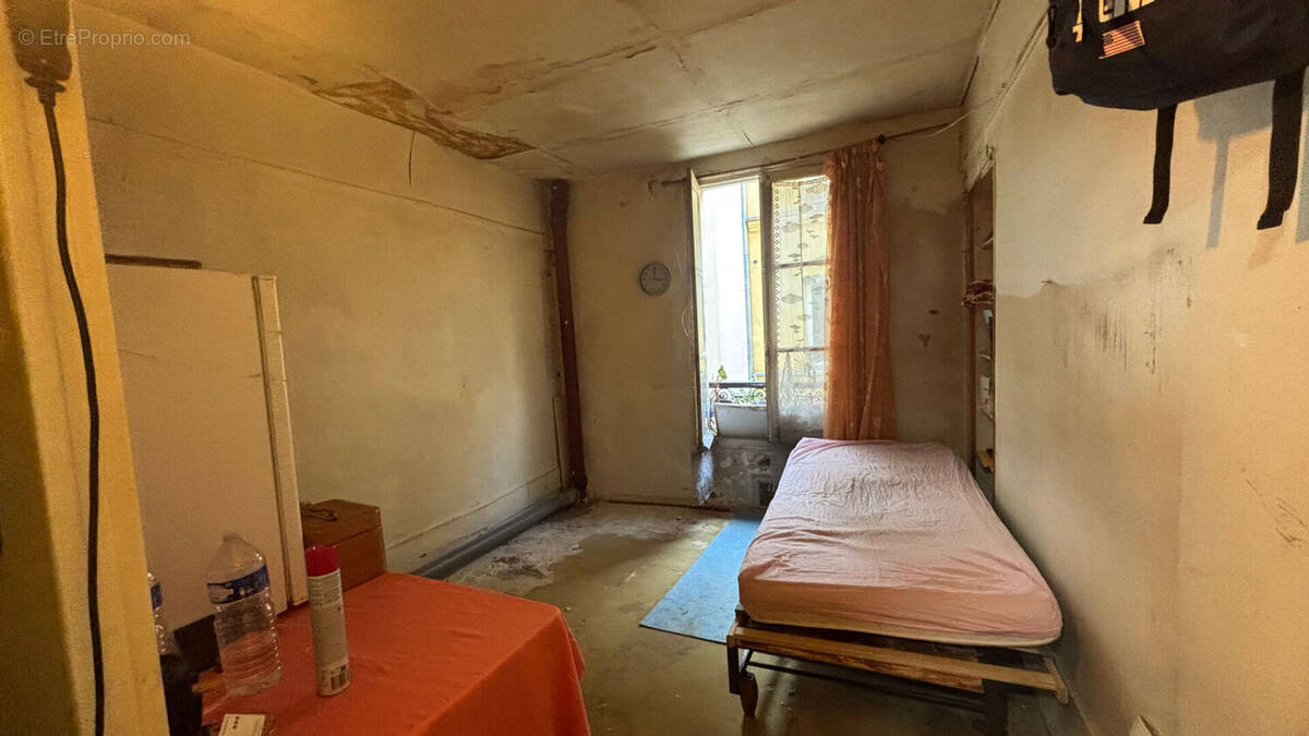 Appartement à PARIS-11E