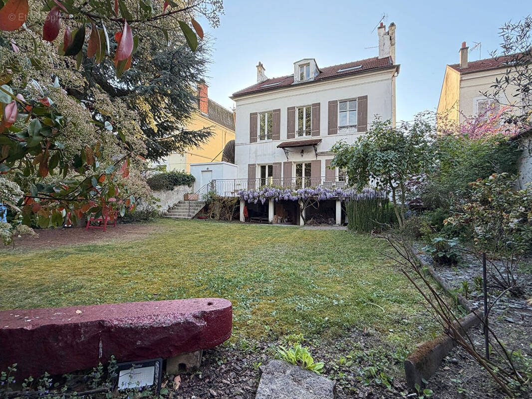 Maison à MEAUX
