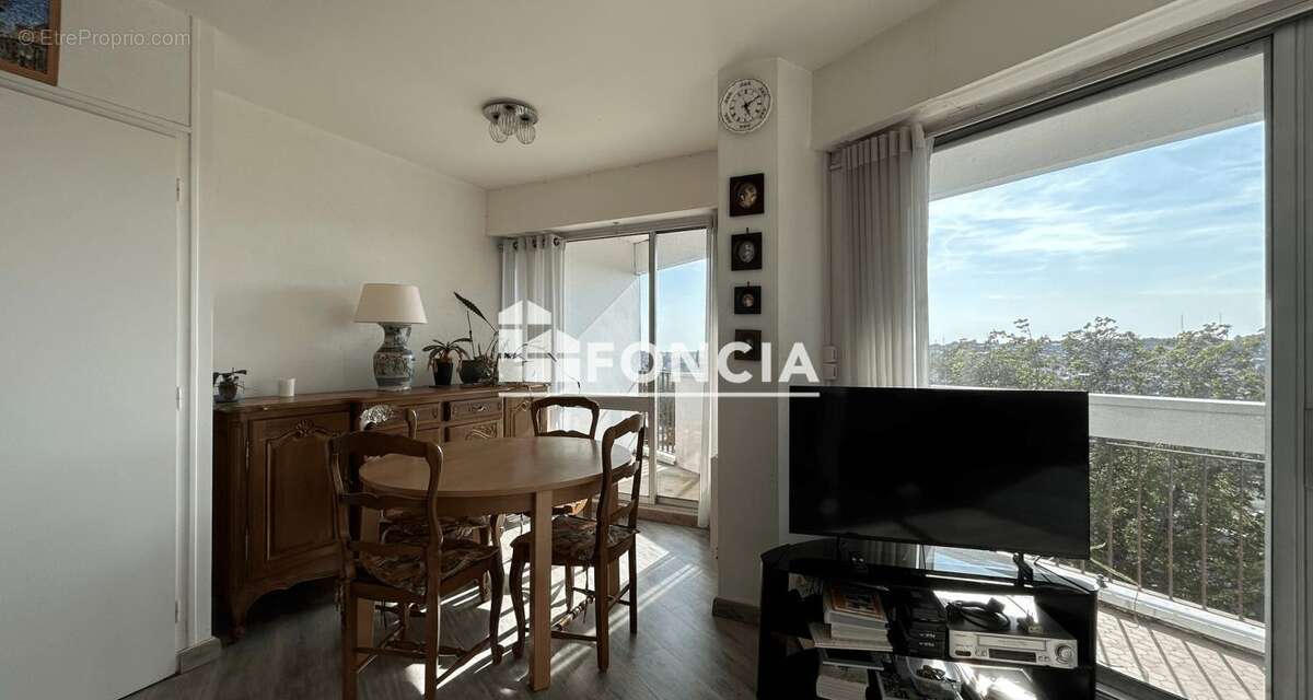 Appartement T2 avec vue imprenable sur la Sarthe – Centre-ville du Mans - photo 3