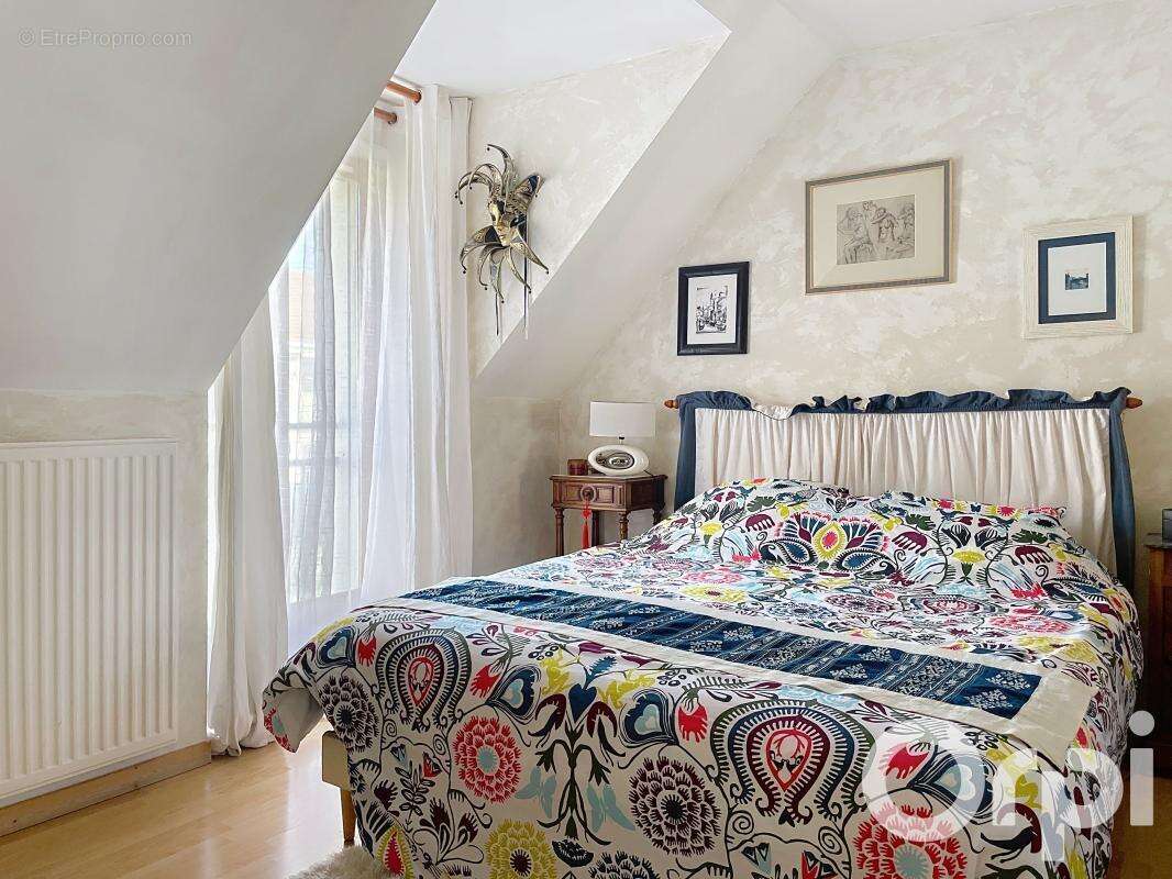 Maison à CHILLY-MAZARIN