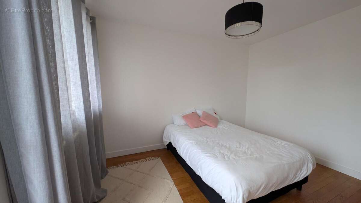 Appartement 86 m² à Bourg-En-Bresse  - photo 5