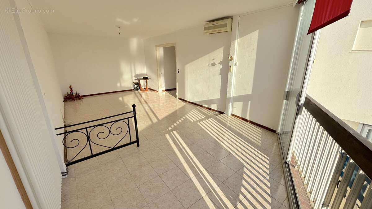 Appartement à CANDILLARGUES