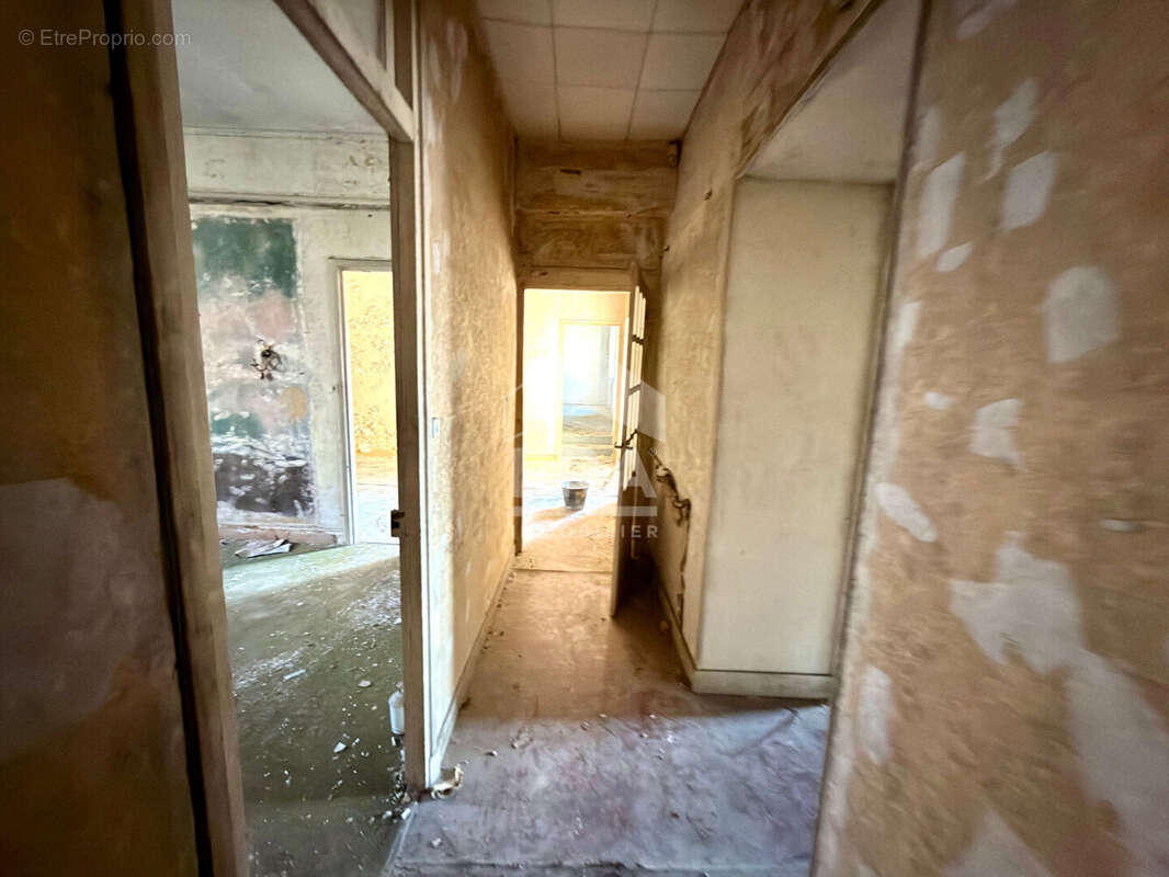 Local commercial 373m² à égreville - photo 10