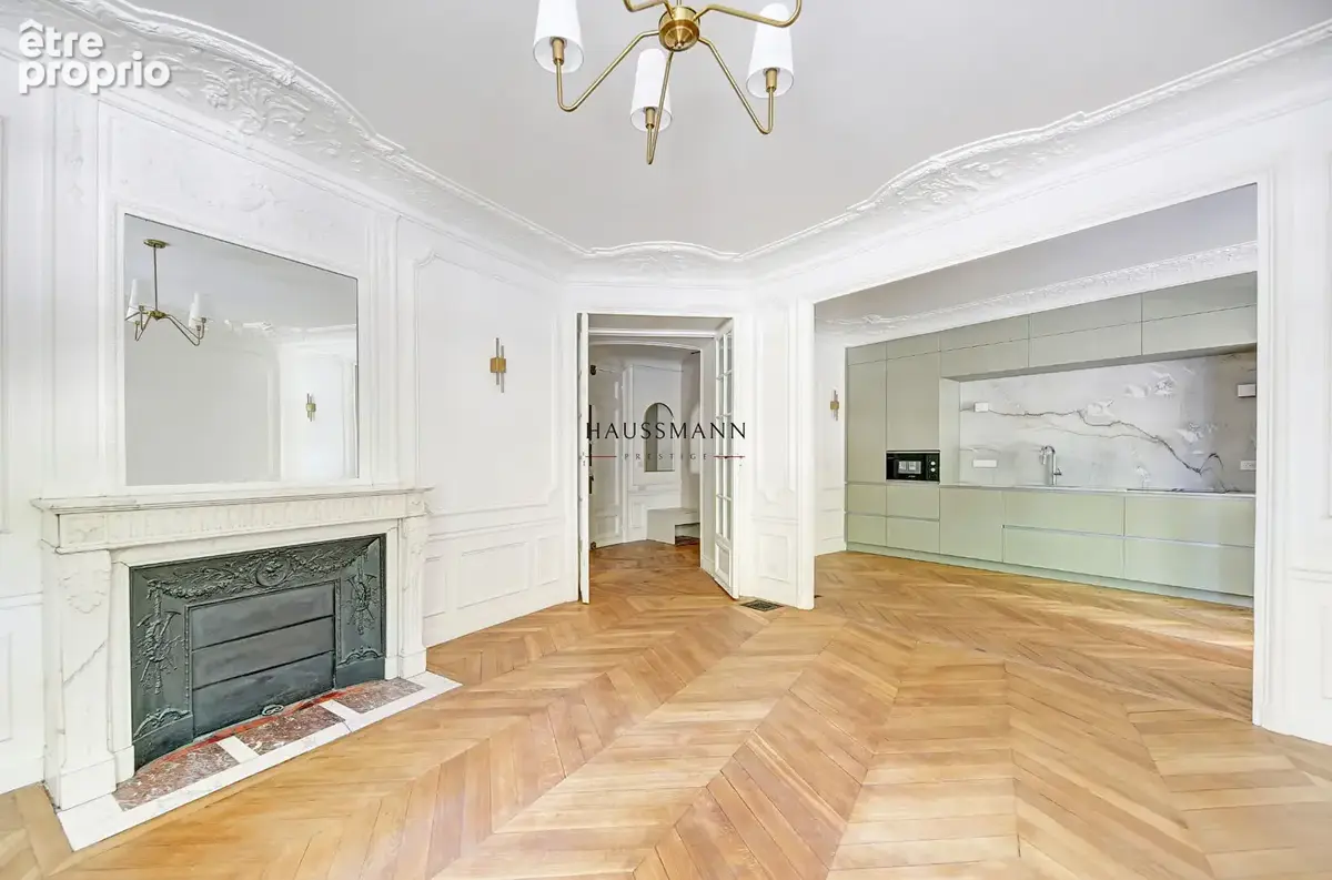 Appartement à PARIS-7E