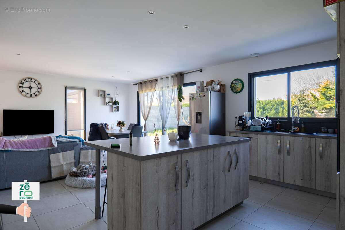 Maison à CHAILLE-LES-MARAIS