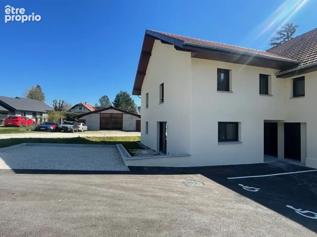 Photo Maison à Vallieres au prix de 369 000€