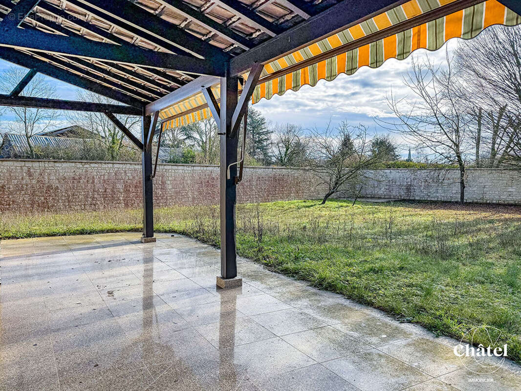 Maison à SAINT-WITZ