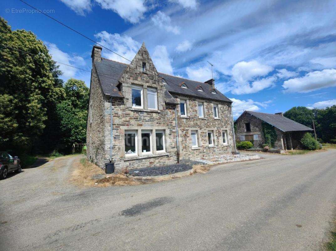 Maison de caractère de 166 m² – 3-4 chambres – Campagne de Plouguernevel - photo 24